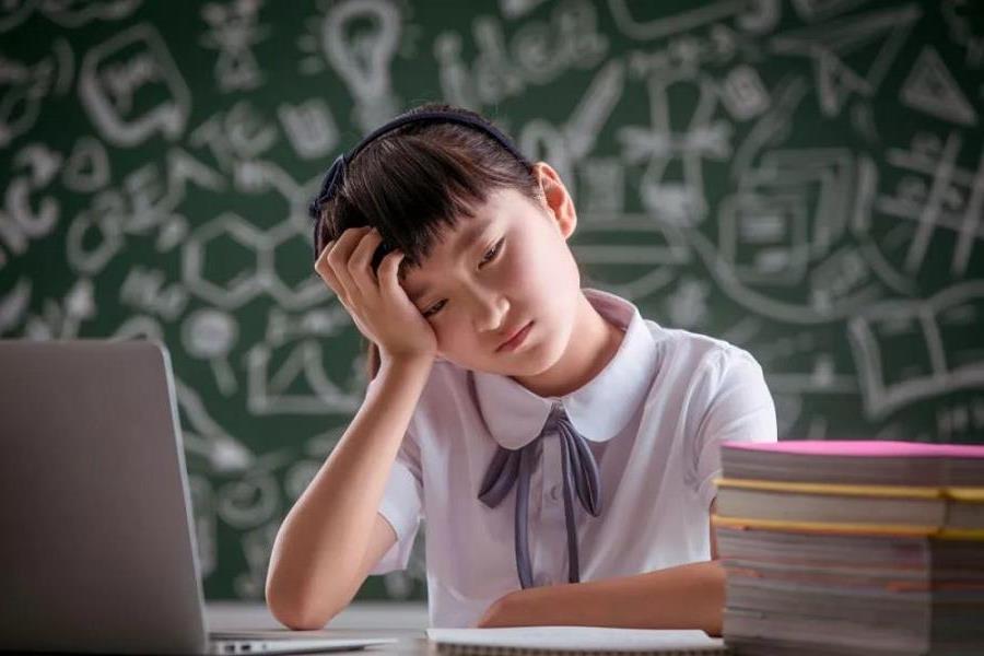 男孩为什么突然变得叛逆?13岁叛逆男孩的父亲的困惑(图1) 男孩为什么突然变得叛逆?13岁叛逆男孩的父亲的困惑(图1)