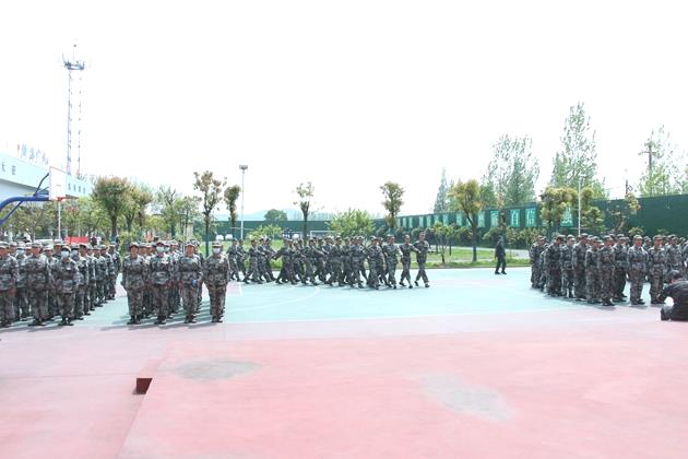 《人民日报》发布不合格家长自查测验，家庭教育七宗罪，你犯了几宗罪？(图1)