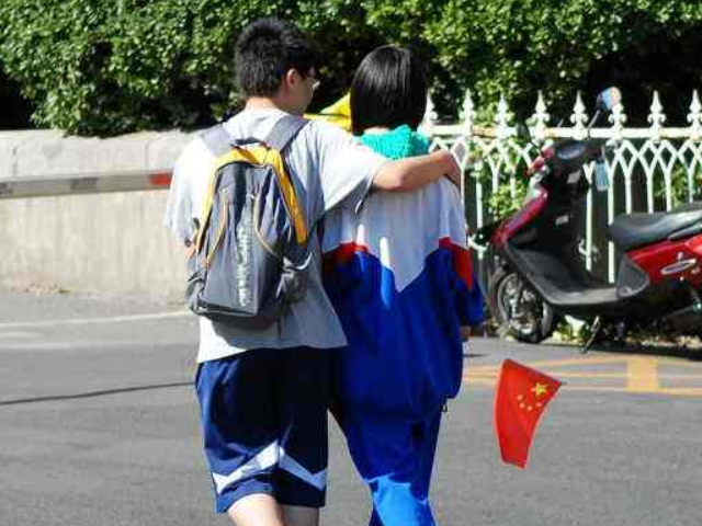 孩子早恋的原因,怎样开导早恋的孩子(图3) 孩子早恋的原因,怎样开导早恋的孩子(图3)