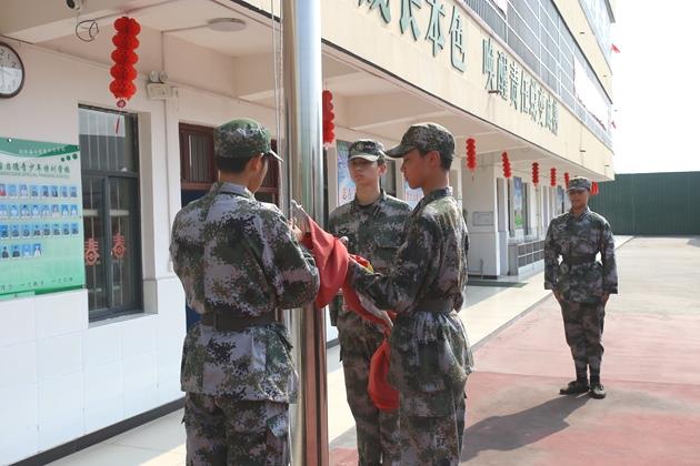 湖北咸宁早恋孩子全封闭学校学费多少(图1) 湖北咸宁早恋孩子全封闭学校学费多少(图1)