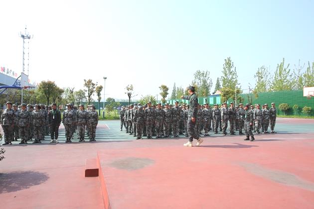 湖北天门早恋少年教育学校怎么教育(图1) 湖北天门早恋少年教育学校怎么教育(图1)