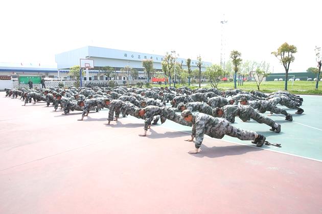 荆门问题小孩教育学校怎么管理？(图1)